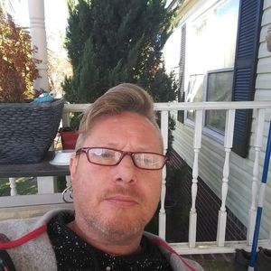 Meet your Posher, Sean